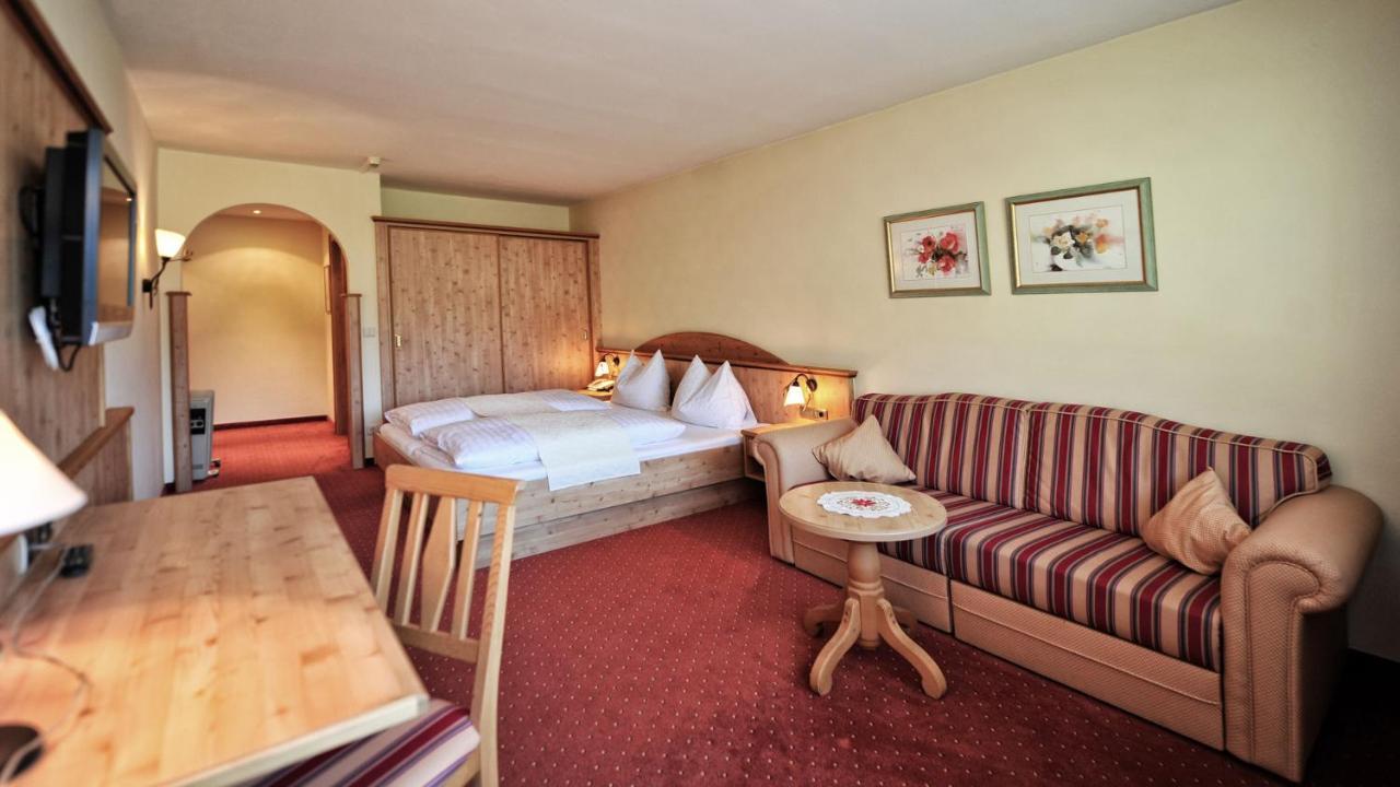 Hotel Koenigsblick By Keyone Fulpmes Eksteriør bilde