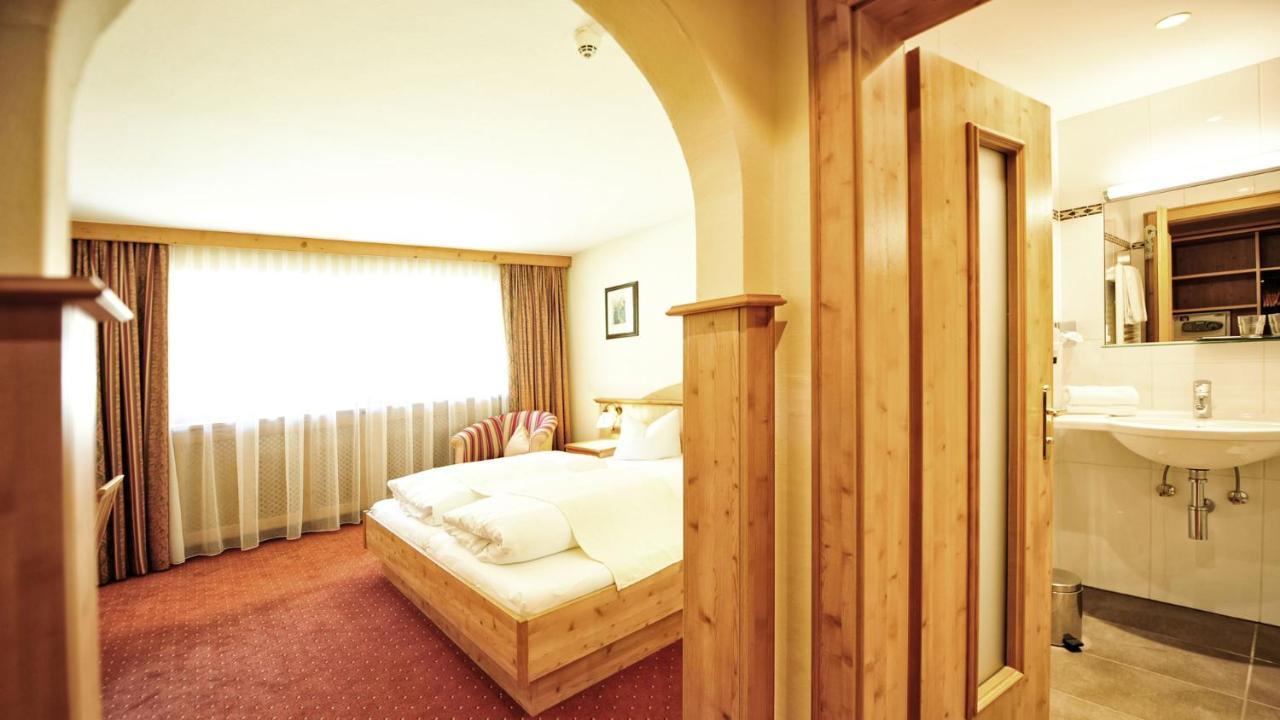 Hotel Koenigsblick By Keyone Fulpmes Eksteriør bilde